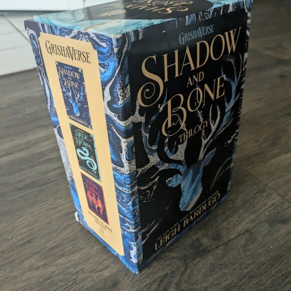 Grishaverse Series - Picture 3 of 6